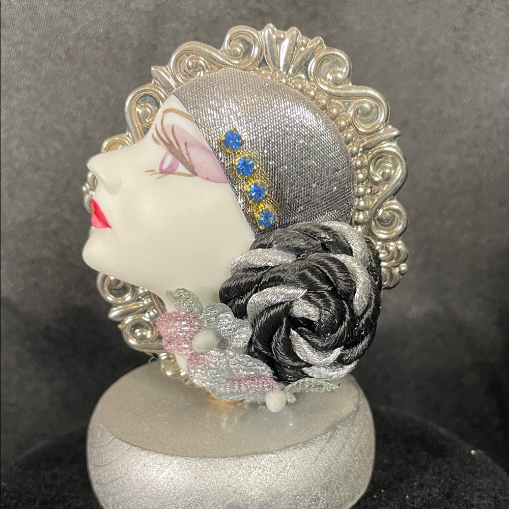 Vintage Porcelain Brooch